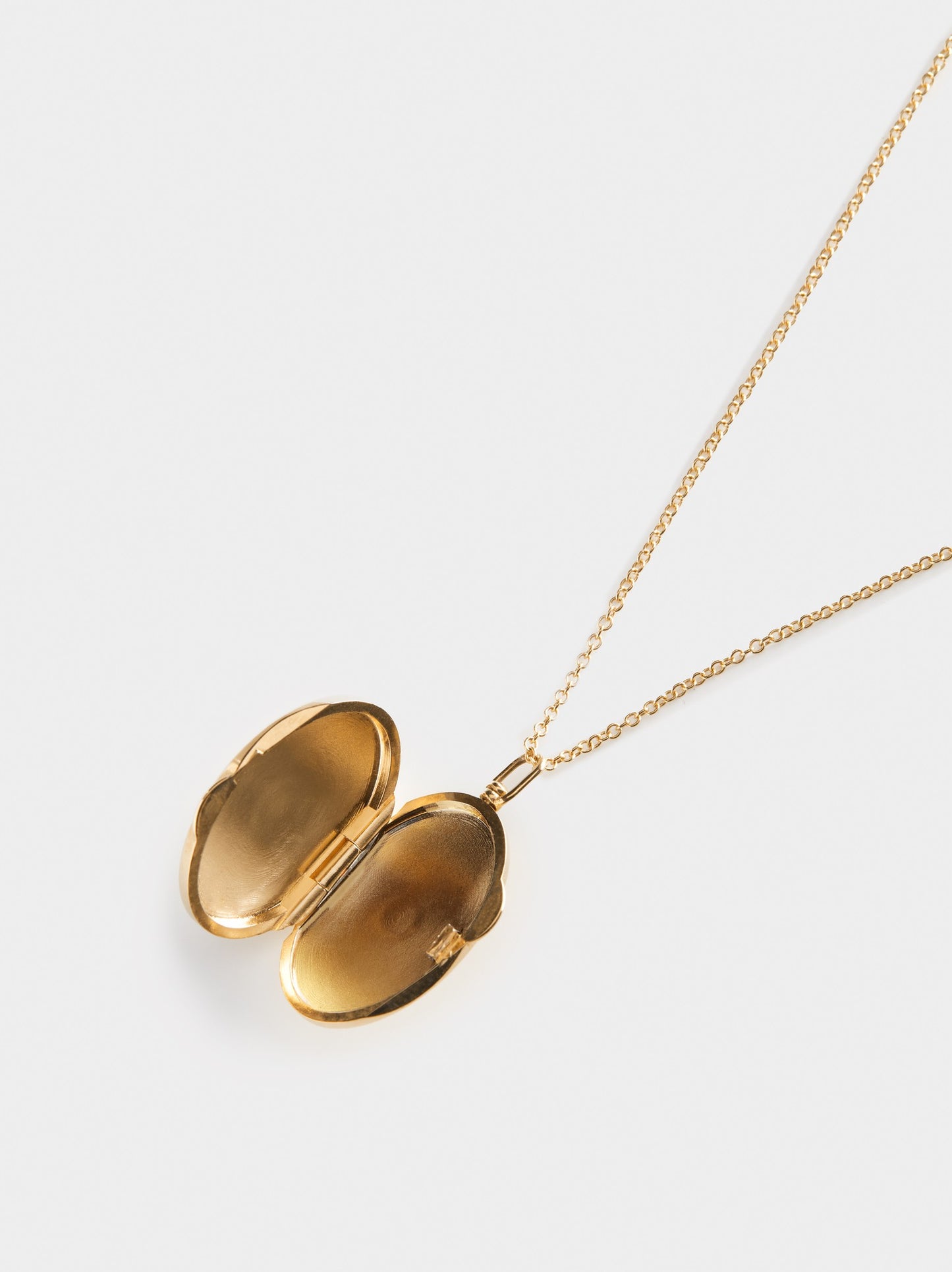 Diamond Oval Locket Necklace - Yellow Gold
