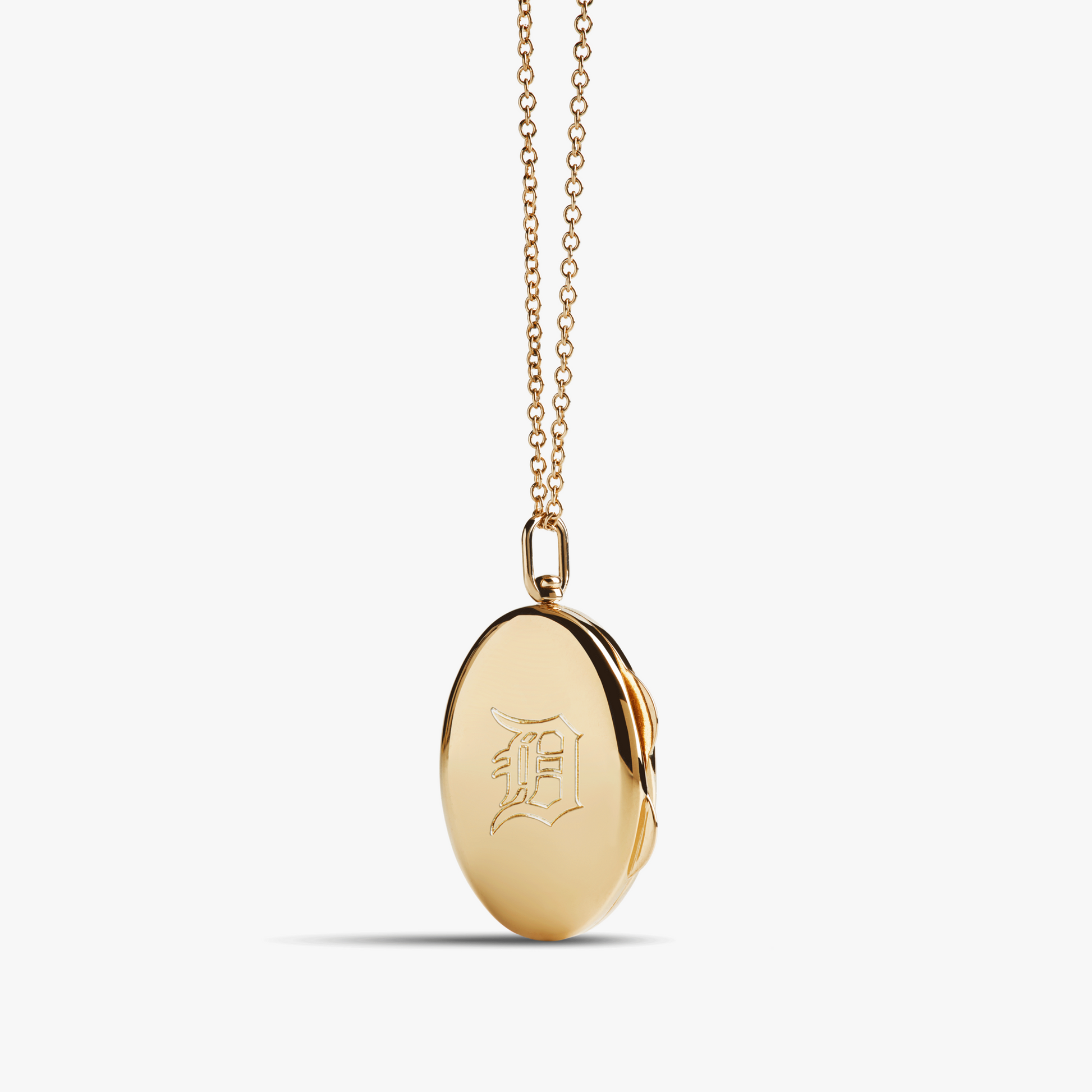 Oval Locket Necklace - Yellow Gold