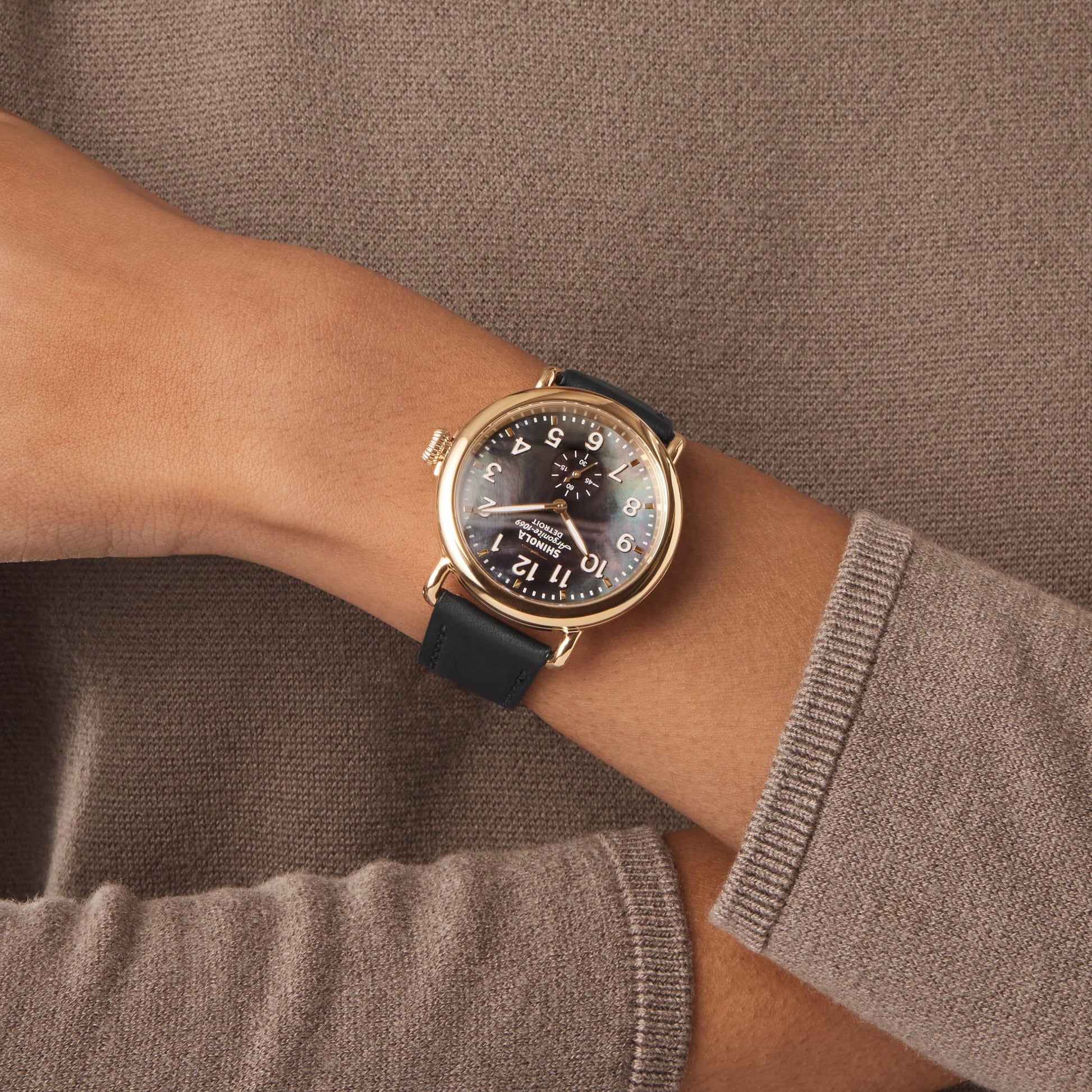 Runwell Watch - Black Mother of Pearl