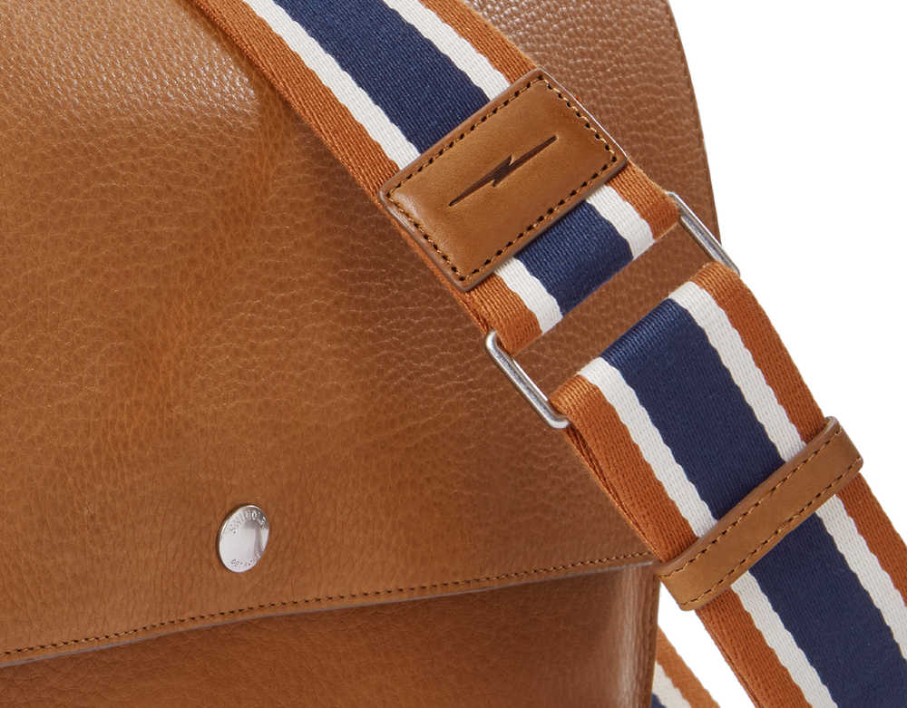 Canfield Relaxed Messenger Bag - Tan