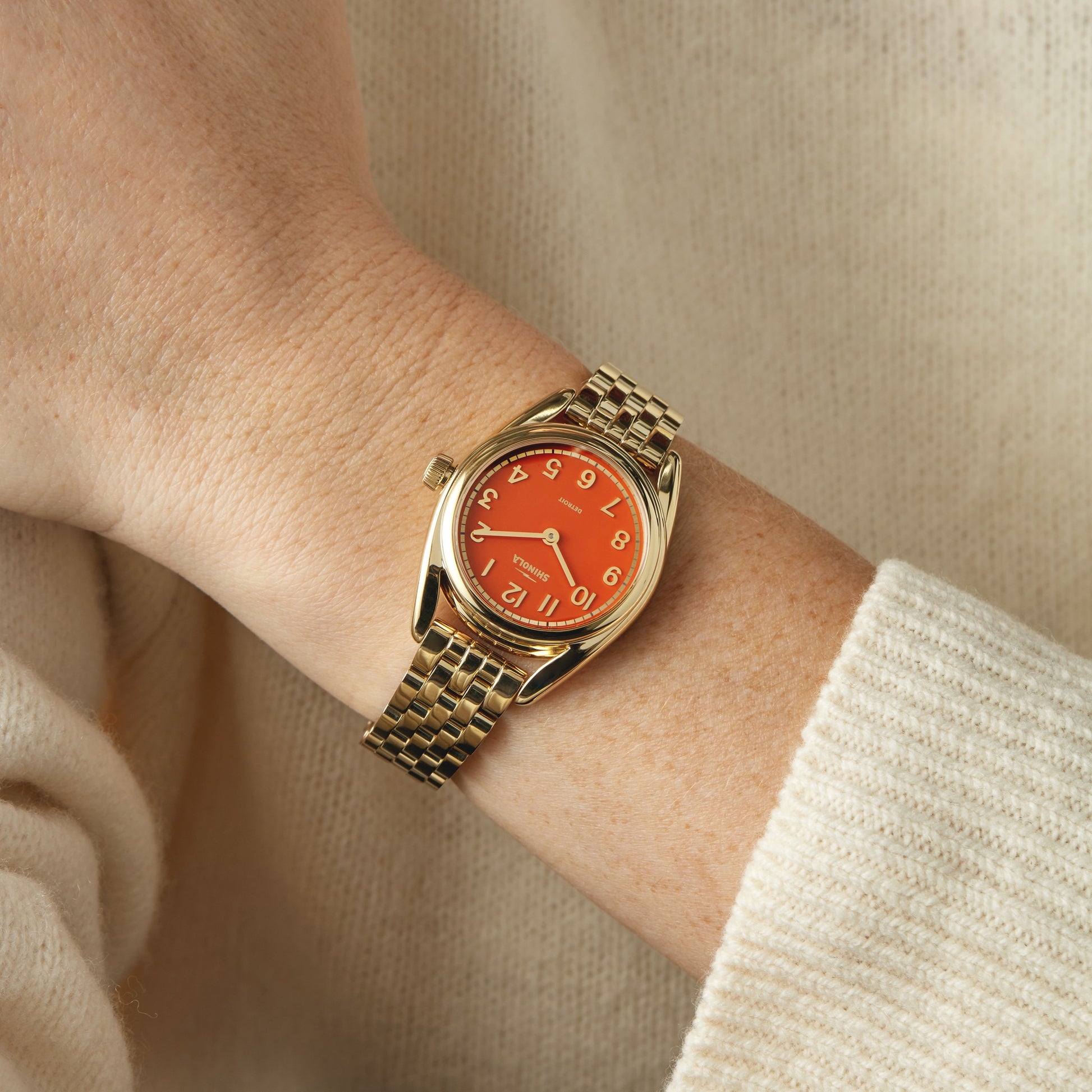Derby Watch - Paprika