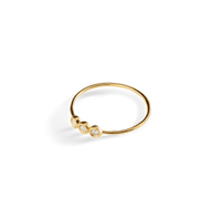 Diamond 3 Stone Ring - Yellow Gold