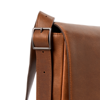 Runwell Messenger Bag - Medium Brown
