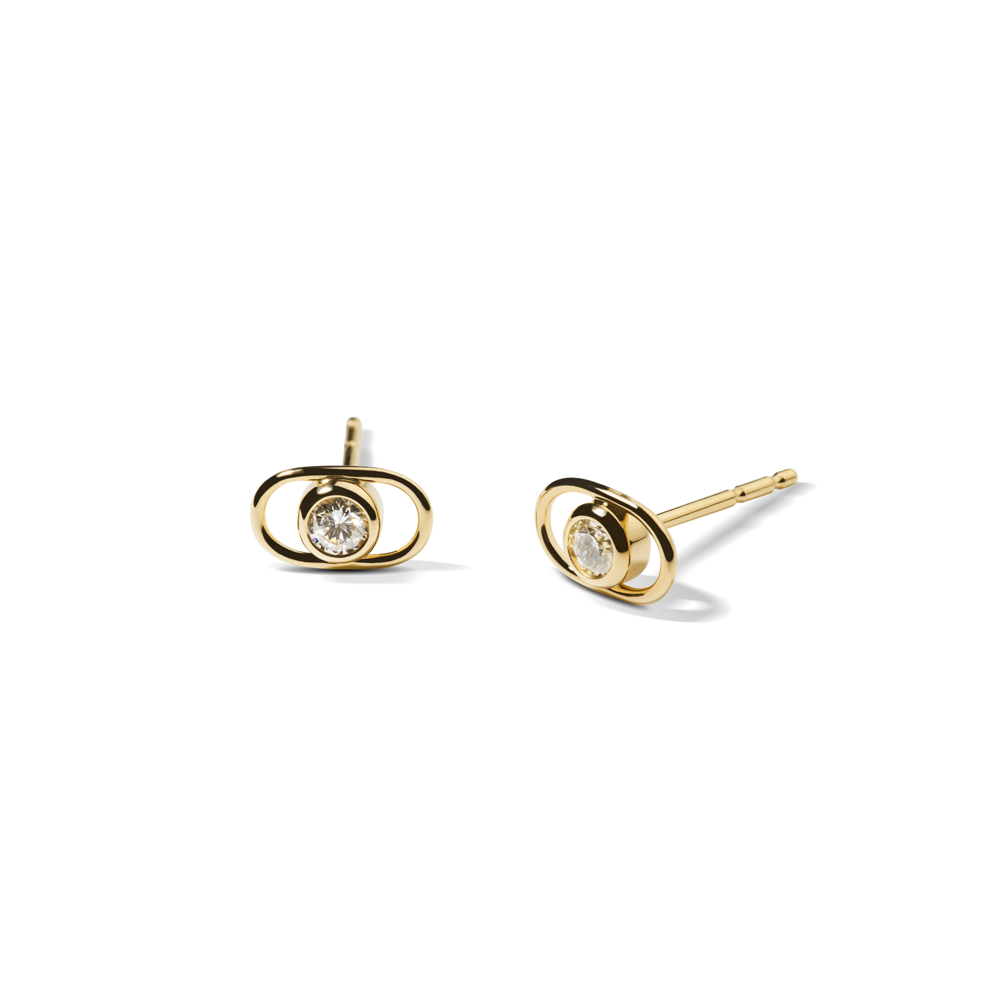 Diamond Rivet Oval Stud Earrings - Yellow Gold