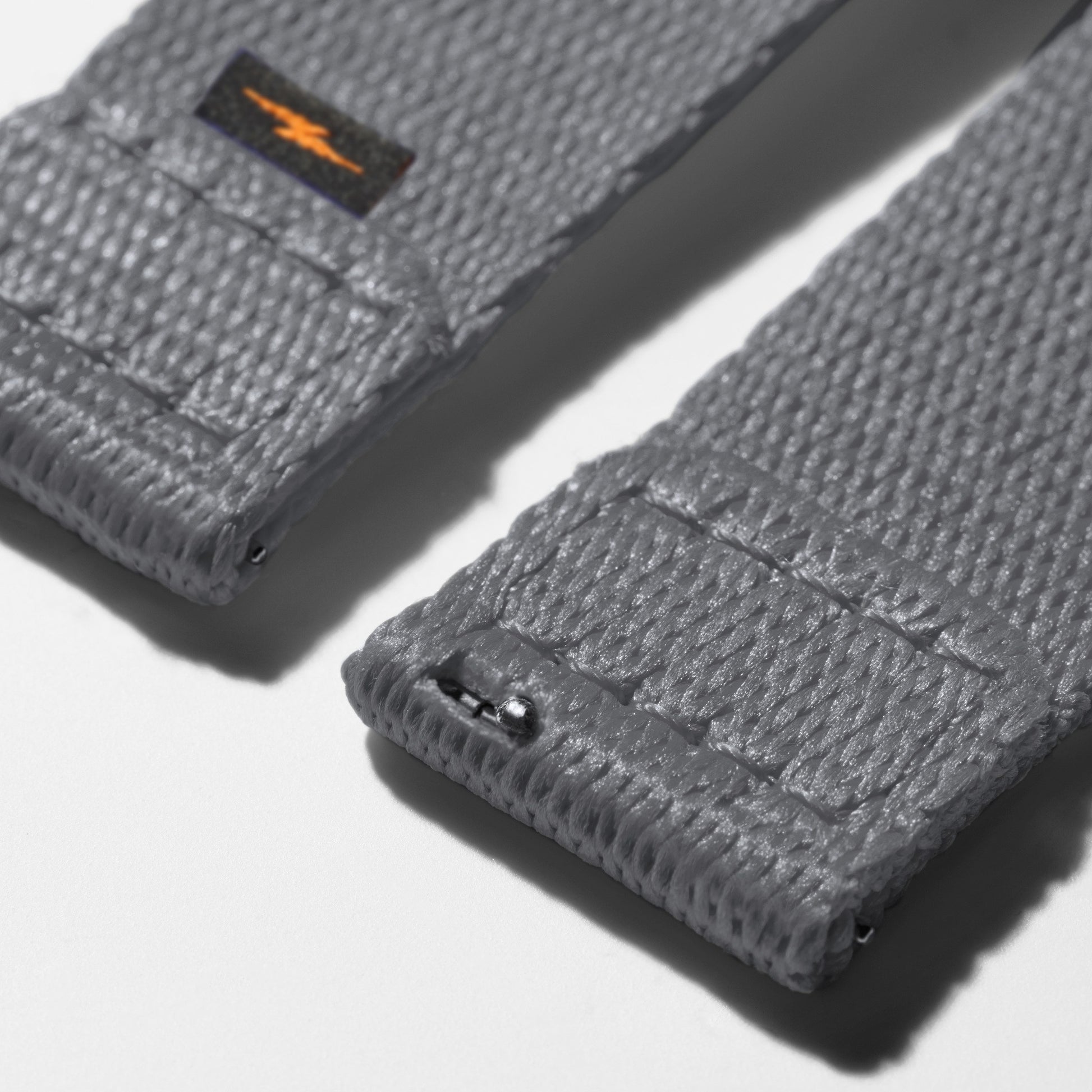 20mm Gray Split Nylon Apple Watch Strap - Gray