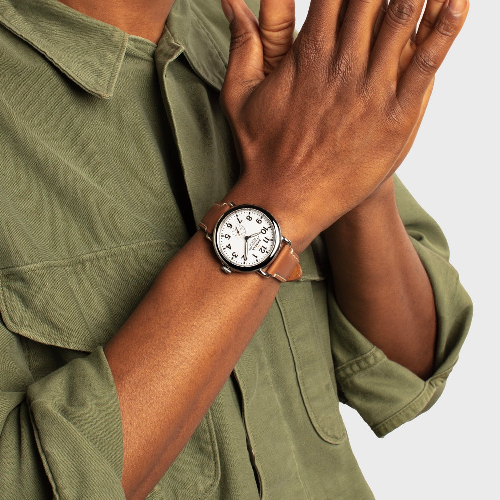 Engravable Runwell Watch - White