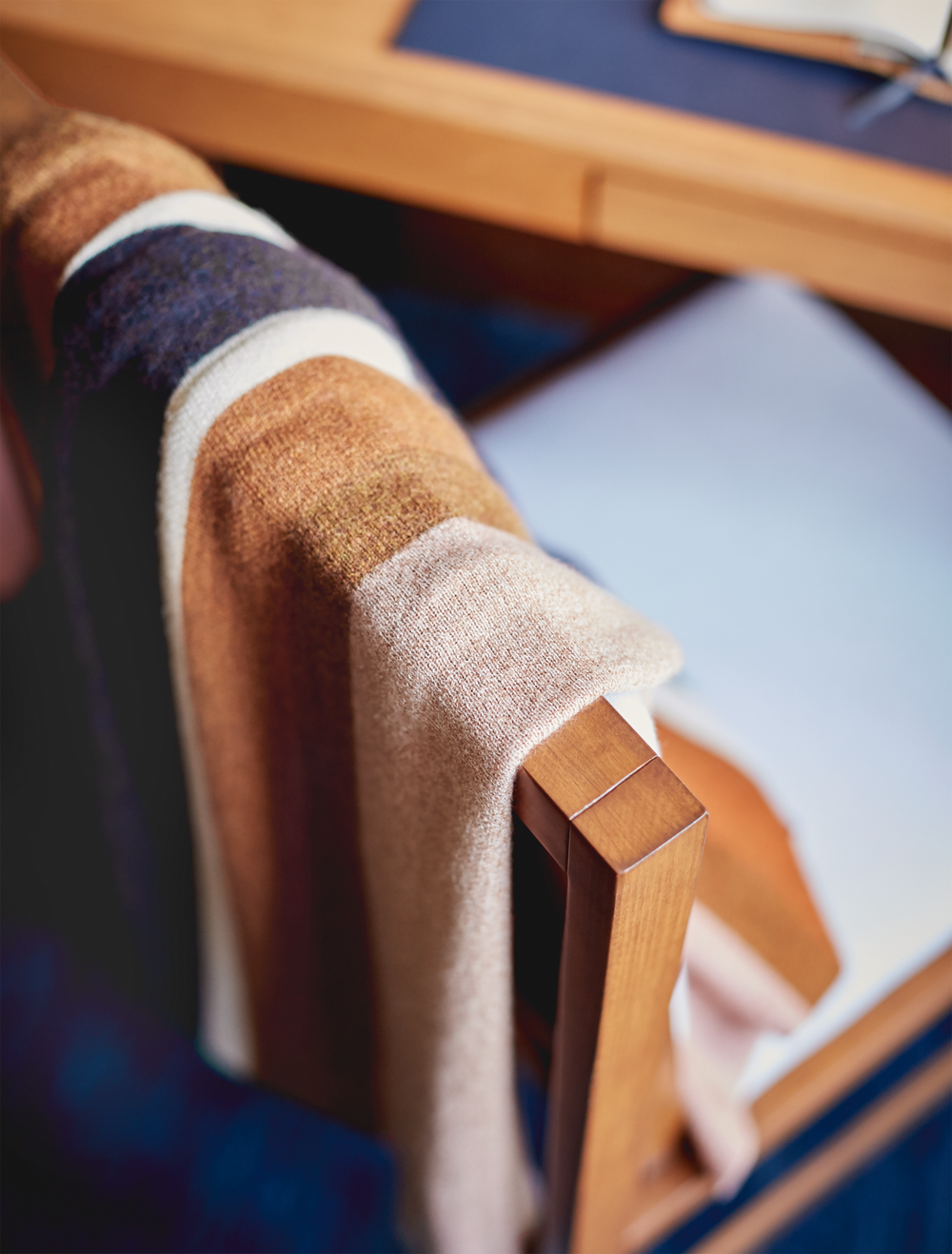 Alpaca Throw Blanket - Pink / Beige