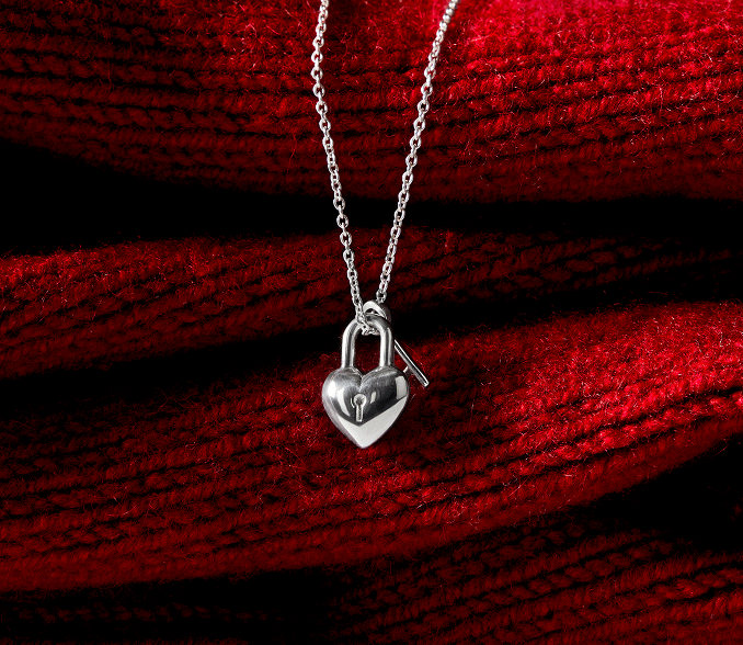 Discover Gifts She'll Love