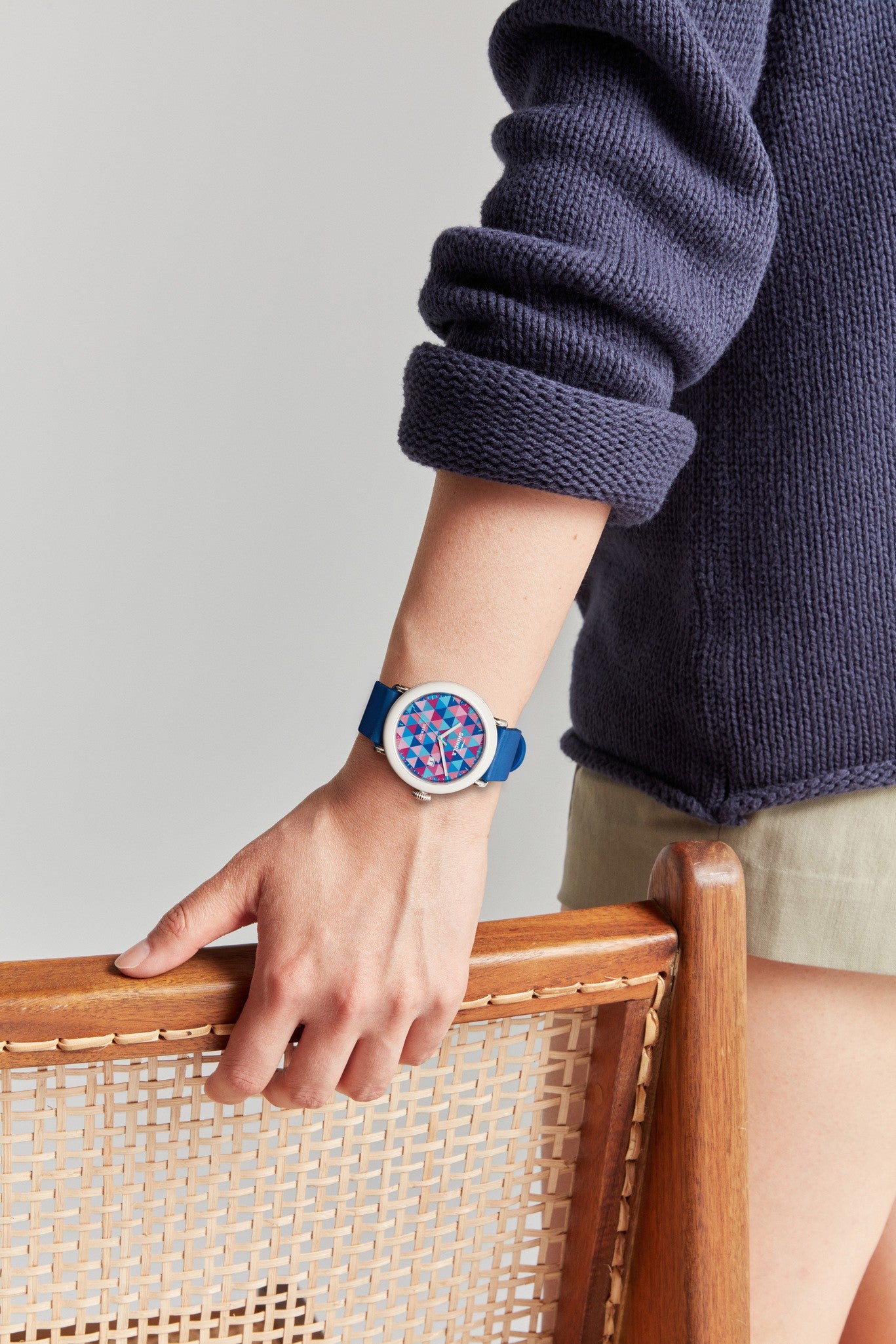 Detrola Watch - Color Theory Cool