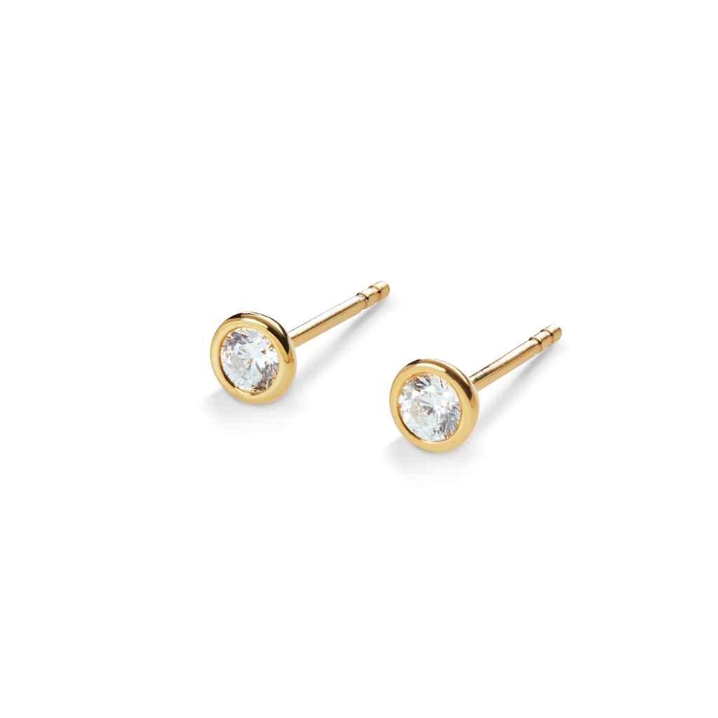 1 4 Carat Round Diamond Bezel Studs Yellow Gold