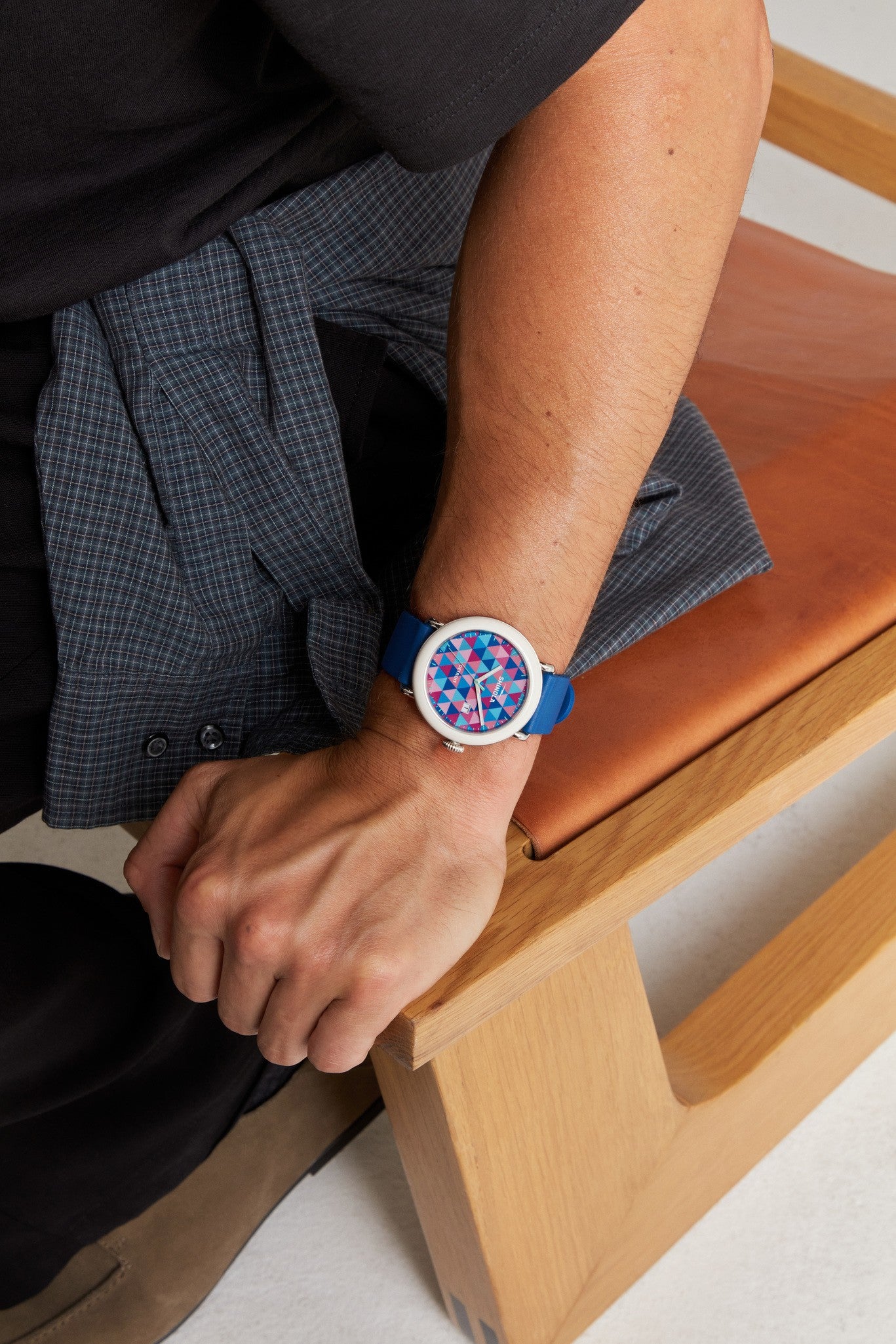 Detrola Watch - Color Theory Cool